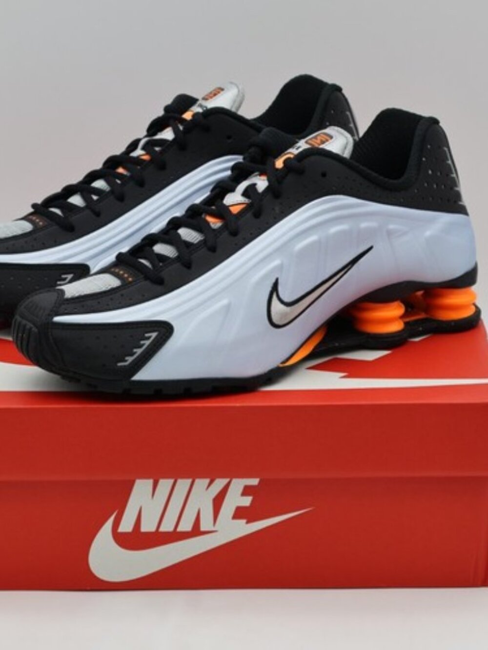 NEW Nike Shox Blue Tint Metallic Silver  Women's sneakers AR3565-401 Size 7.5